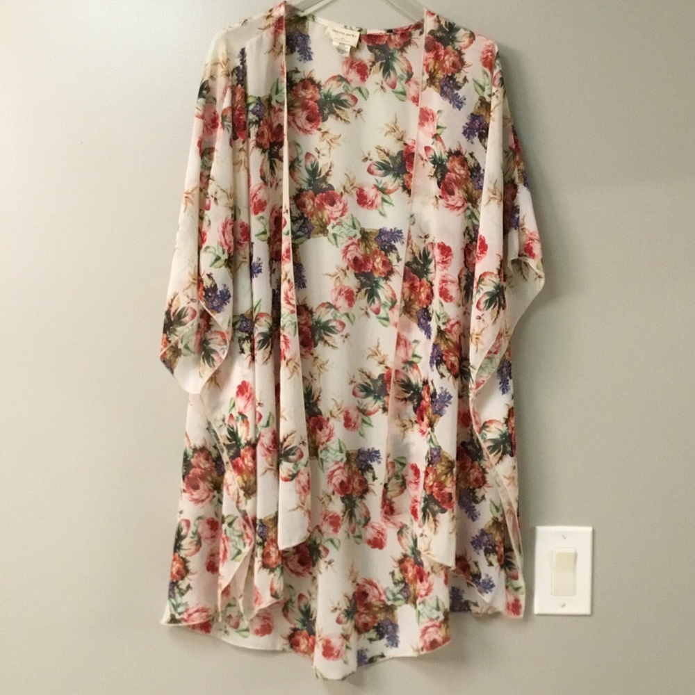Flowered kimono